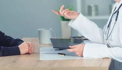 今日商業熱點聚焦 劉強東飯局爆料、Realme進軍中國市場與京東新增票務代理